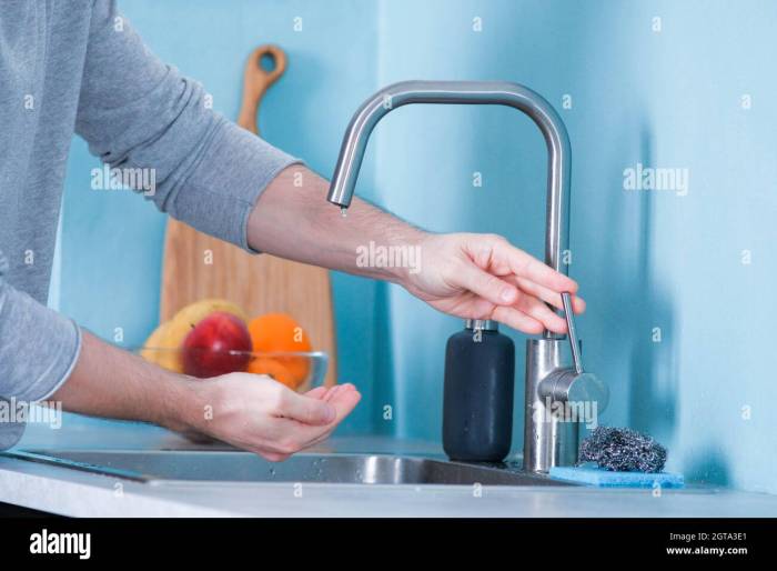 Pedro washes his hands before eating